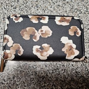 Thirty one slim wallet
